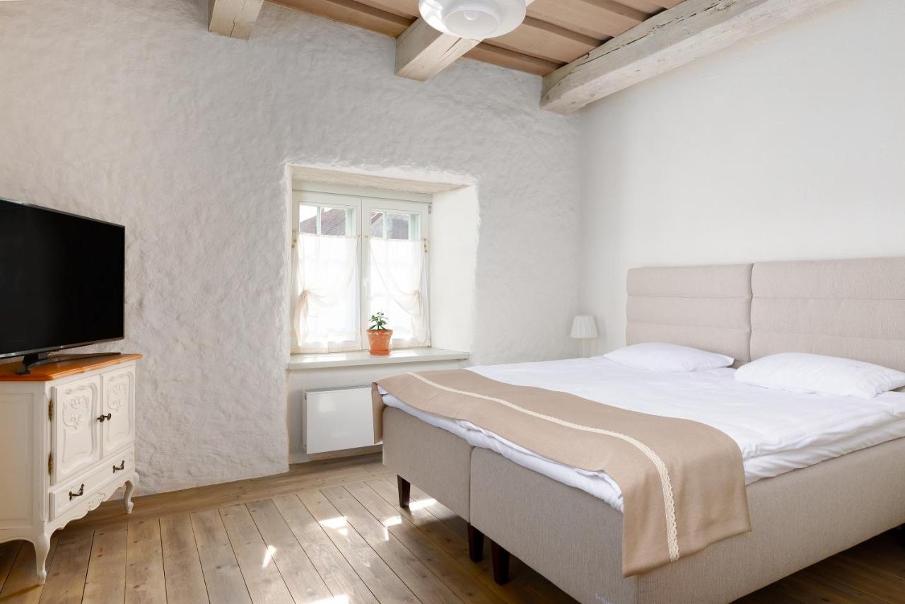 Nurmuizas Viesnica Hotel Lauciene Buitenkant foto