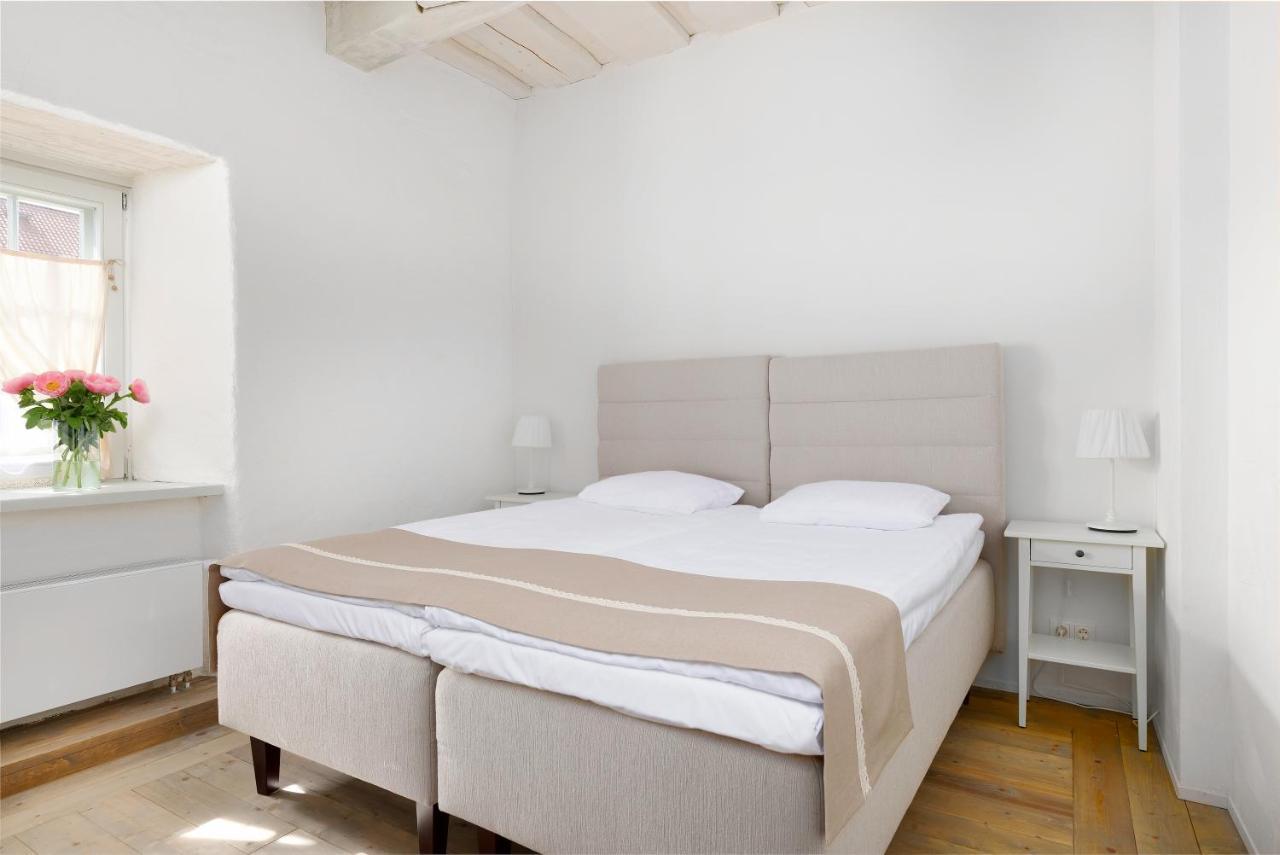 Nurmuizas Viesnica Hotel Lauciene Buitenkant foto